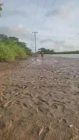 အဟွန့်...