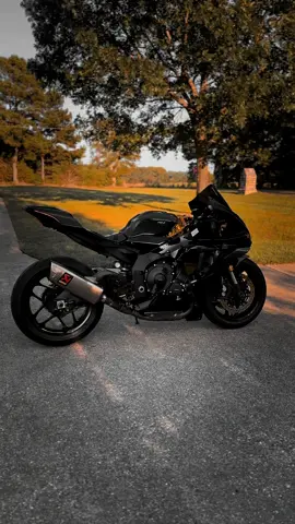 #yamaha #r1 #motorcycle #fyp 