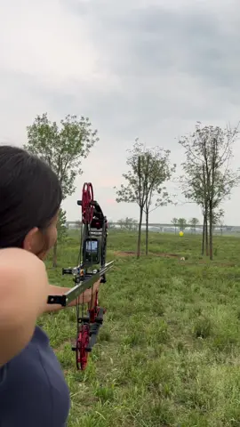 What’s special about modern compound bows?#fyp #compoundbow #archery #Outdoors #sport 