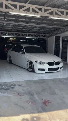 Done, Project BMW F30. AirSuspension 4P Down Management, Camberkit, Wheel Work Meister M1 R19, BBK Brembo (F) CTSV 6pot 355mm & (R) GT 4pot 355mm. #bmwf30 #airsuspension #brembobrakes #workwheels #asngarage 