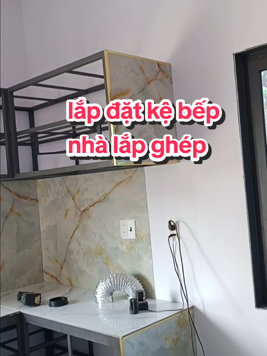 Làm kệ bếp cho nhà lắp ghép  #nhalapghep  #nhalapgheppanel  #xuhuongtiktok 