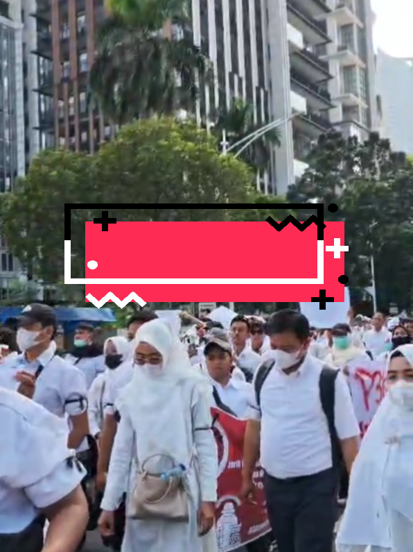 Aliansi Honorer Non-Database gagal CPNS 2024. Melakukan Demonstrasi di KEMENPAN-RB dan BKN Menuntut agar Semua Tenaga Honorer Non-Database gagal CPNS 2024 yang Sudah Mengabdi 2 tahun ataupun Lebih agar diangkat menjadi PPPK Paruh waktu 2025. Dalam Aksi tersebut Honorer di seluruh Indonesia Turut hadir dalam aksi tersebut. #pppk  #pppk2024  #pppkguru  #pppkparuhwaktu  #pppkteknis  @bkngoid  @Kementerian PANRB  @Zudan Arif Fakrulloh  @Mardani Ali Sera  @Paul Finsen M  @Sekretariat Kabinet RI  @Fraksi PKS DPR RI  @Gerindra Pusat  @pemilihanpresiden2024 