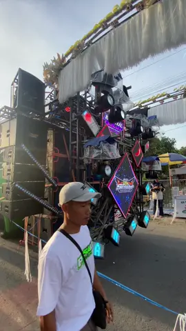Cansaw audio@ᴄᴀɴꜱᴀᴡ ᴀᴜᴅɪᴏ ʙʟɪᴛᴀʀ #prindavan #soundprindavan #sawentar #sawentarkanigoroblitar #horegblitar #bismillahfyp #karnavalsoundsystem #canduhoreg #horeg #horegggg #soundhoreg #karnavalsoundhoreg #soundhoregjawatimur #horegjatim #carnival #horegmania #horegjawatimur 