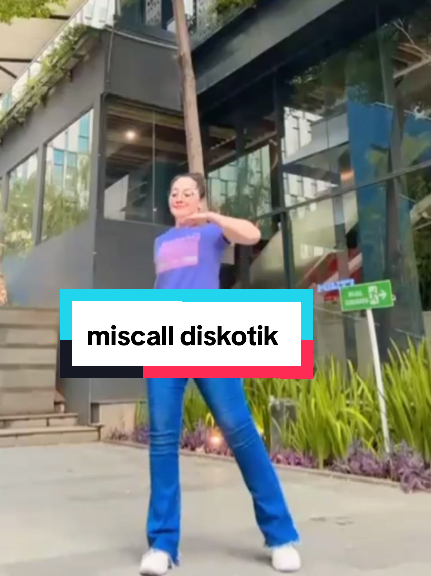 semangat Senin n met aktivitas buat semua 😍 #remix #joget #viral #fypシ 
