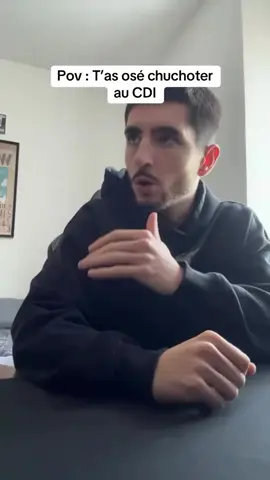• POV : Ta osé chuchoter au CDI by imdylanoff 😂  #imdylanoff #drole_videos #streamer #pov #cdi 