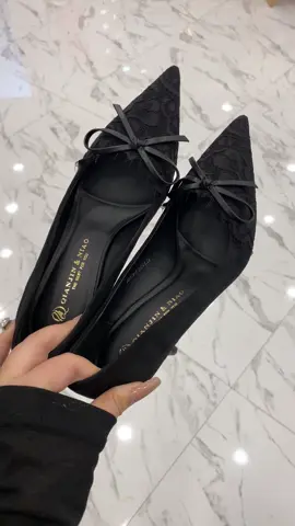 Giày xinh #giaydep #depcaogot #giayxinh #caogotdep #giayquangchaucaocap 