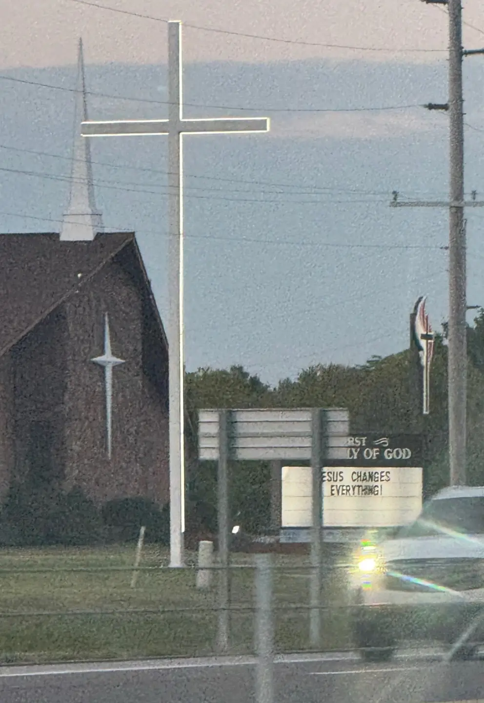 Because when Jesus steps into a life, He doesn’t just touch the surface He transforms from the inside out. Past mistakes? Forgiven. (2 Corinthians 5:17 Therefore, if anyone is in Christ, the new creation has come: The old has gone, the new is here!”) Brokenness? Made whole. (Psalm 147:3 — “He heals the brokenhearted and binds up their wounds.”) Hopelessness? Replaced with eternal hope. (Romans 15:13 — “May the God of hope fill you with all joy and peace as you trust in him.”) Fear? Cast out by perfect love. (1 John 4:18) It means we don’t have to carry shame, guilt, or fear anymore. His sacrifice on the cross already paid the price. His resurrection gave us victory. And His Spirit gives us strength daily to walk in that freedom. 🙏🏼🙌🙏🏼 When you declare Jesus Changes Everything, you’re not just saying words you’re testifying that your life, your story, your purpose have been completely redefined by His love. 🙏🏼🤍✨ #jesuschangeseverything   #jesussaves   #faithinjesus #fyp 
