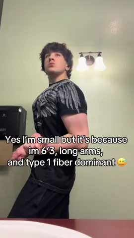 Long limbs and tall actually such an insane physique/strength nerf #gym #hypertrophy #arms #triceps #biceps 