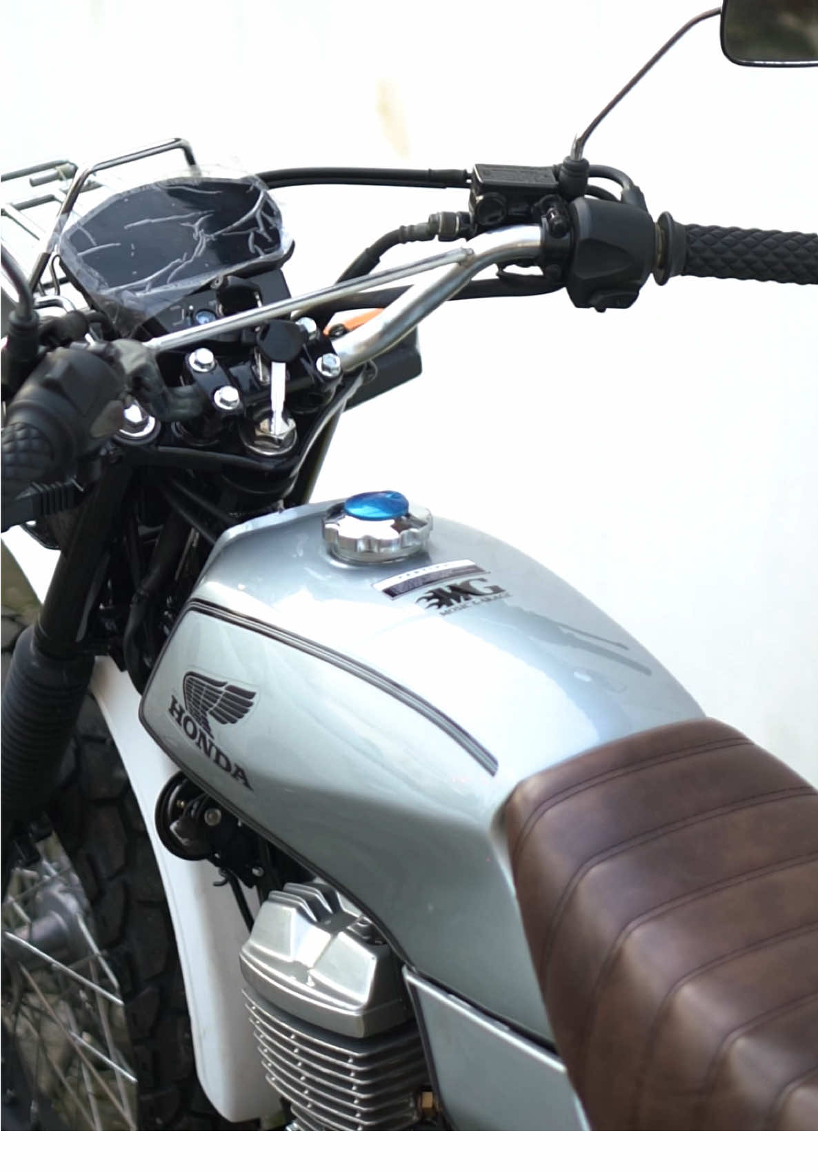 Perpaduan warna simpel elegan #verzamodifikasi #hondawin 