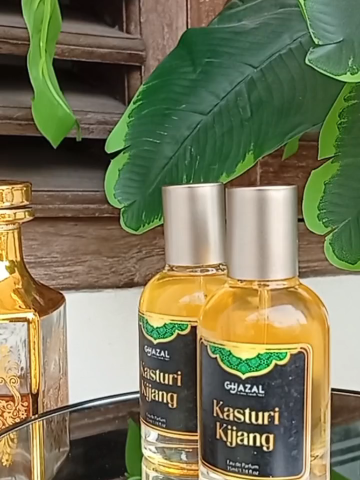 Wangi Alami! Paket 2 Parfum Kasturi Original– Tanpa Alkohol! #minyakkasturi #parfumviral #kasturi #fyp #parfum #parfumsholat