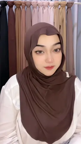 Hijab Instan Bergo Huma  #hijabinstan #jilbabinstan #jilbabmeleyot #hijabmeleyot 