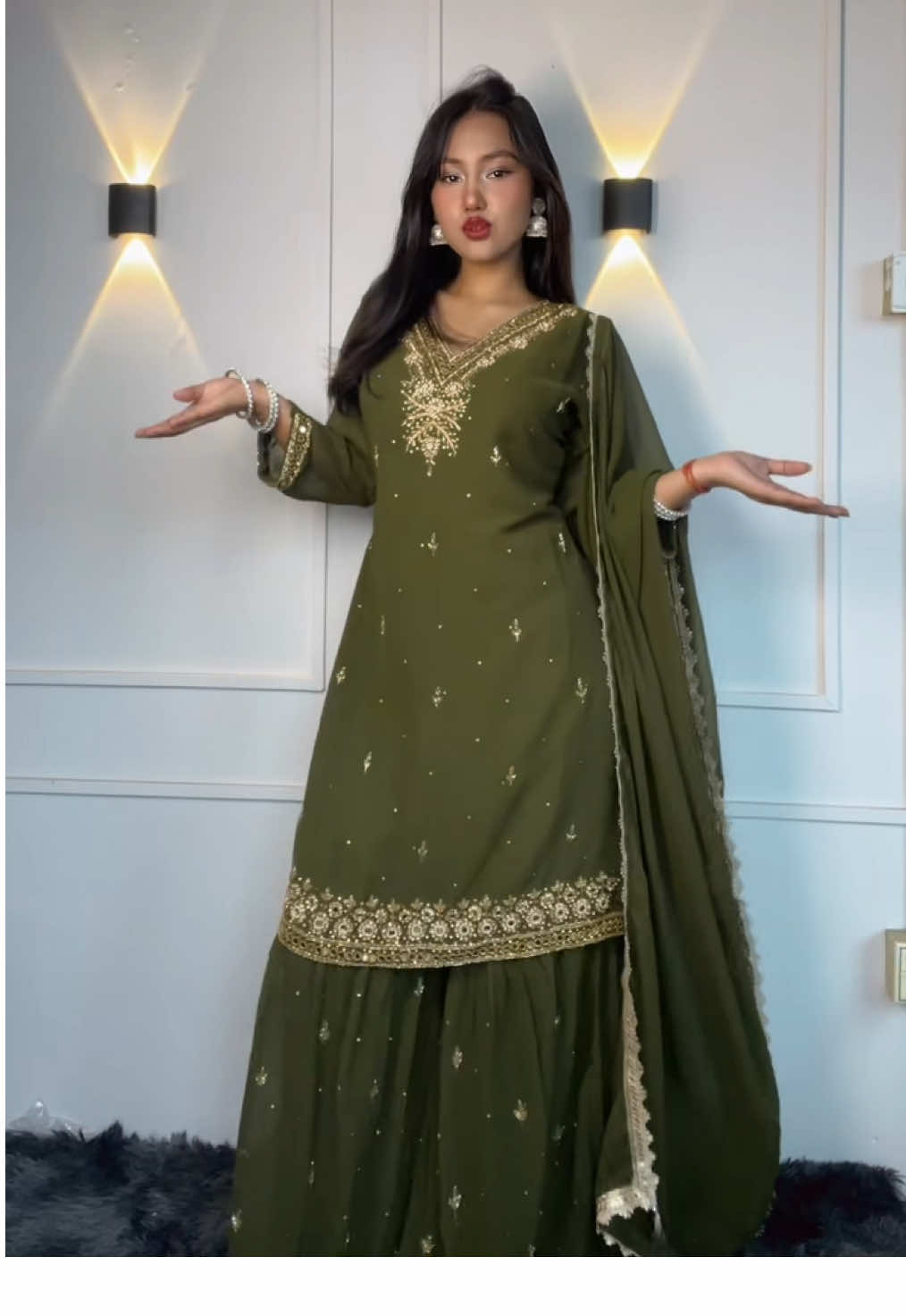 Premium quality green handwork georgette sharara set 💬dm our insta: @vinora_attire.np or Whatsapp/viber:9840607776 To place an order 🛍️ #georgette #shararasuit #kurtha #vinoraattire #vinora 