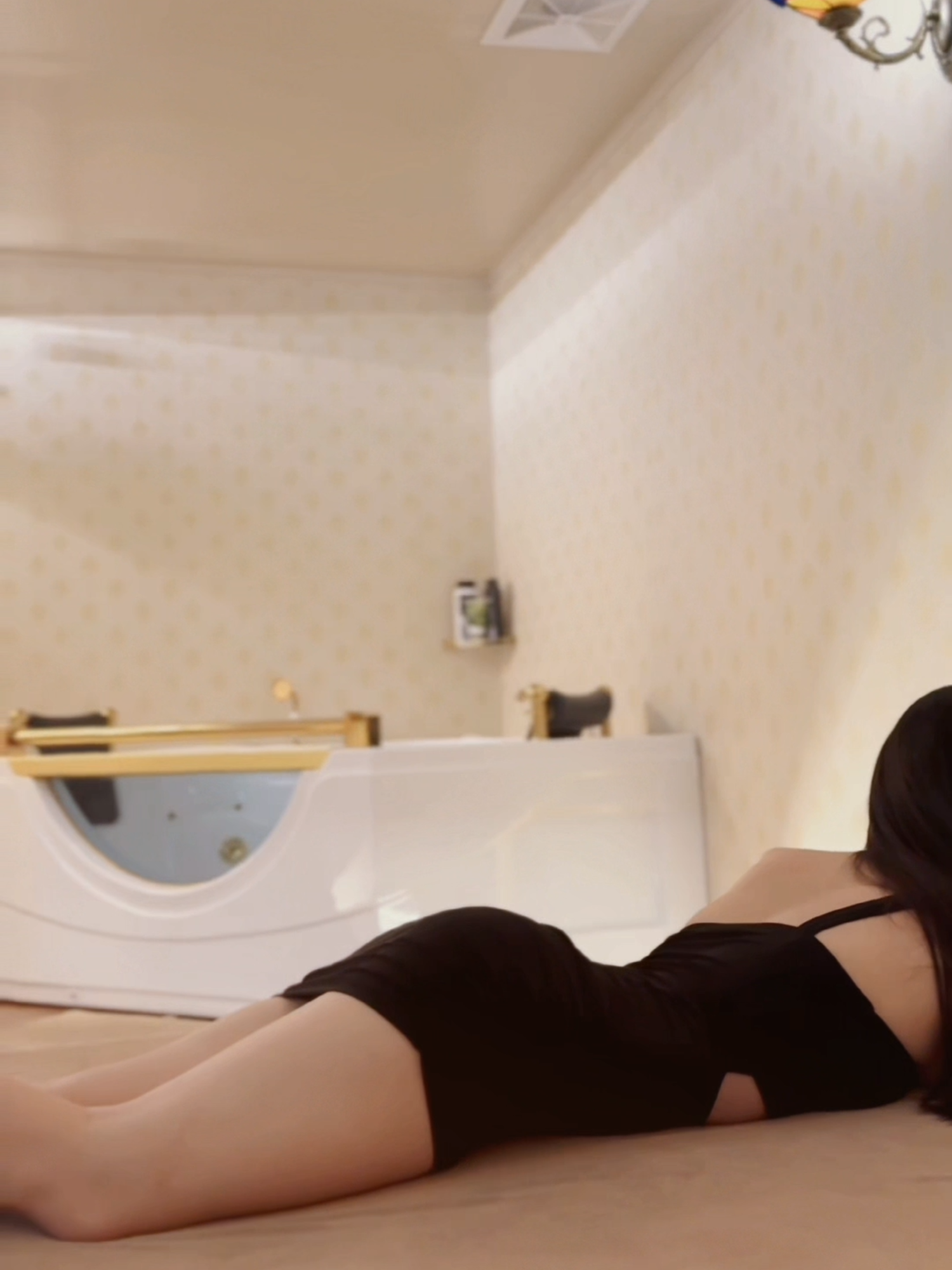 Nằm nghiêng ráo nước rồi đấy, a qua với e đi #mrspa #mrspamassage #massagemrspa #xuhuong #trending #viral