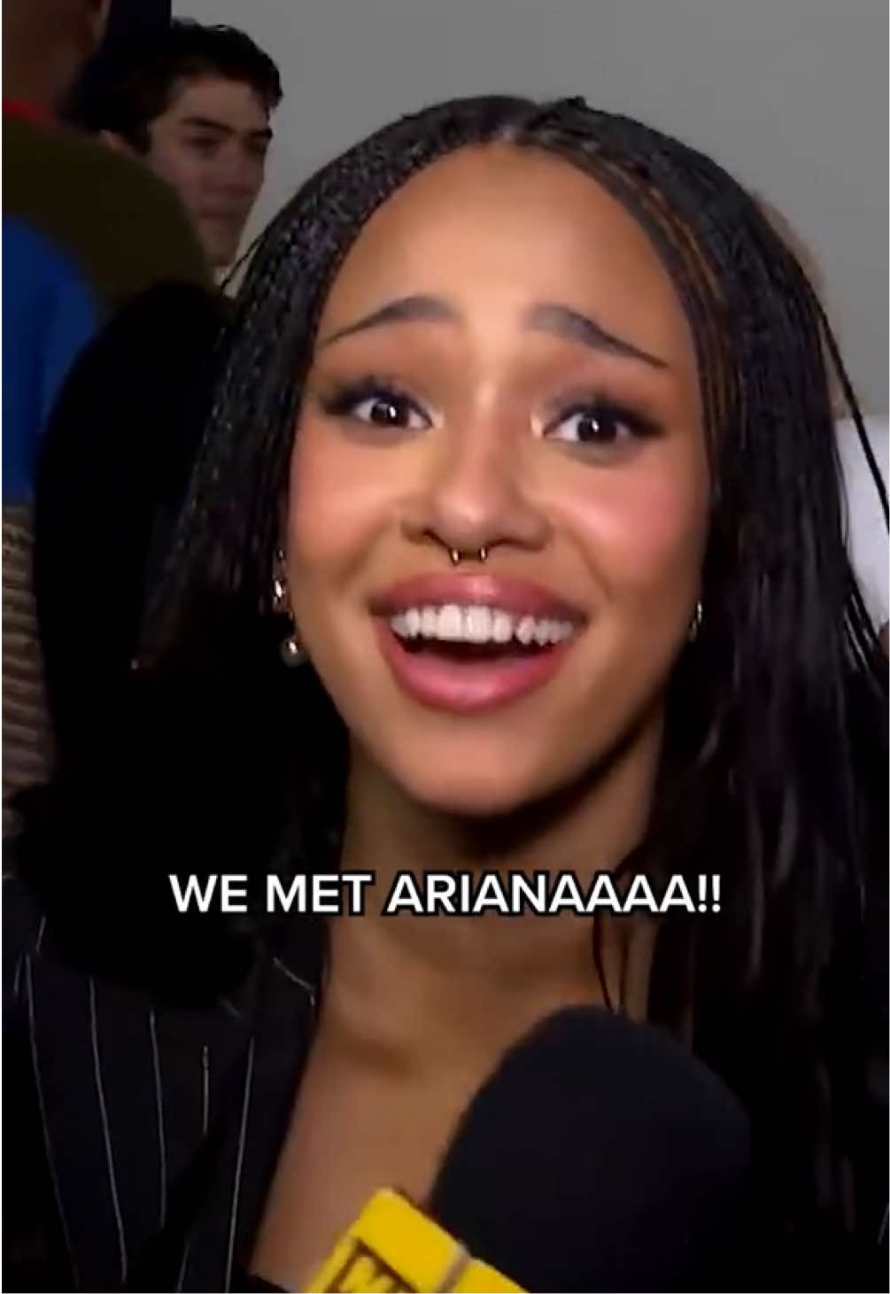 KATSEYE fangirling over Ariana Grande and Mariah Carey is TOO real 😂❤️ #VMAs #katseye #arianagrande #mariahcarey