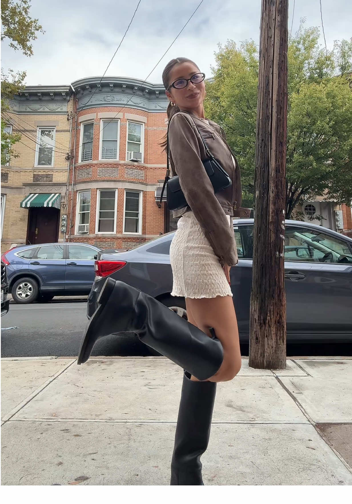 New York feels like fall 🍁 #OOTD #outfit #newyork #autumn 