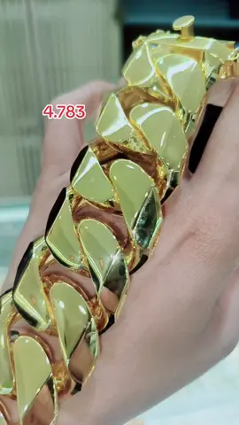 lắc tay#jewelry #vàng18k_610 #nutrang #diamond #lac 