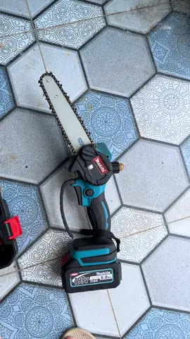 Máy cưa bin cầm tay Maki ta quá ngon