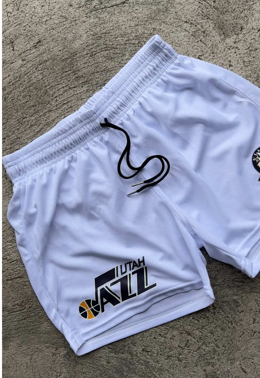 Solid din mga color white natin Boss !!! #shortsformen #basketballshorts #drifitfabric #shortsformen #paydaysale 