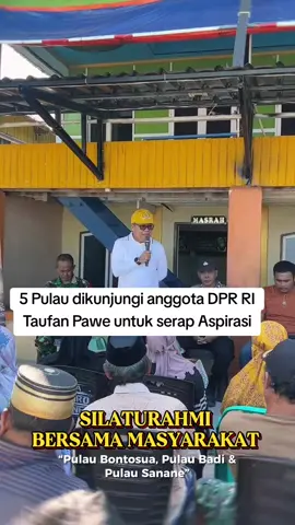 PANGKEP, - Anggota Komisi II DPR RI dari Fraksi Partai Golkar, Taufan Pawe, melaksanakan Kunjungan Daerah Pemilihan (Kundapil) ke sejumlah pulau di Kabupaten Pangkajene dan Kepulauan (Pangkep), Sulawesi Selatan, pada 5–7 September 2025.  Kunjungan ini disambut hangat oleh masyarakat, yang menyebutnya sebagai momen bersejarah karena menjadi kunjungan pertama anggota DPR RI ke wilayah terpencil mereka. #taufanpawe #dprri #pangkep #komisiII 