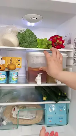 Bình đựng nước có vòi 3.2L tới 3.5L Việt Nhật 6785 để tủ lạnh chịu nhiệt tốt #binhdungnuoctulanh #binhdungnuoccovoi #binhdungnuoc 