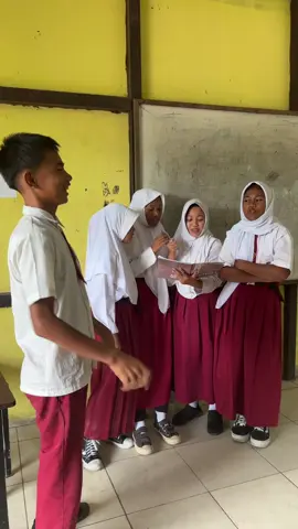 Malah bikin Parodi🤣 #tiamonika #tiamonikaanakkecil  #agungkarmalogy #fyp #viral 