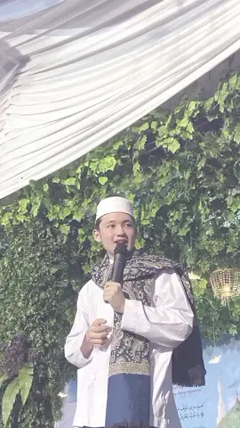 masyaallah bib ganteng bangett🤩🫰🏻🤍@Alwi assegaf official #4u #alwiassegaf363 #masukberanda #trend 