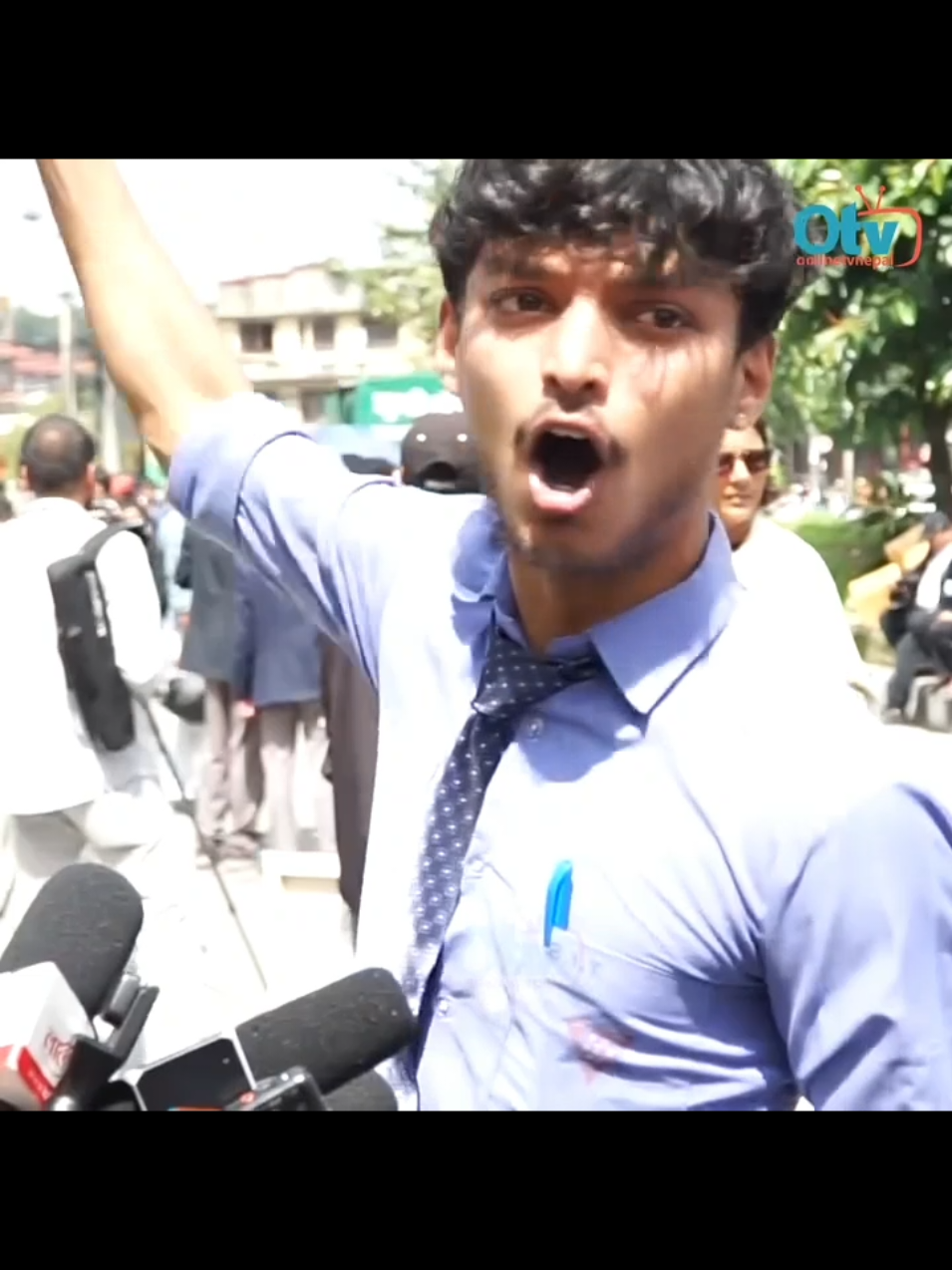 नेपाली युवाहरूमा सरकार बिरूद्ध यो शैलीको आक्रोश सायद पहिलो पटक वर्षों पछि देखियो !!😮 #tiktoknepal #fyp #trending #viral #nepaliyouth 