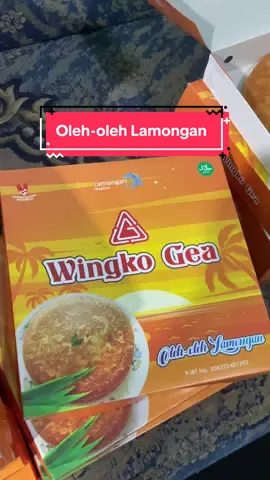 oleh-oleh khas Lamongan. Wingko ukuran teflon. wajib coba. Lokasi di akhir video 📍#kulinerlamongan #lamongan #lamonganpopuler #wingko #fyp 