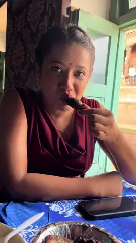 khasi bhanako buff po parecha #fyp #viral #bhaktapur #newaridish #food @santosh basnet 