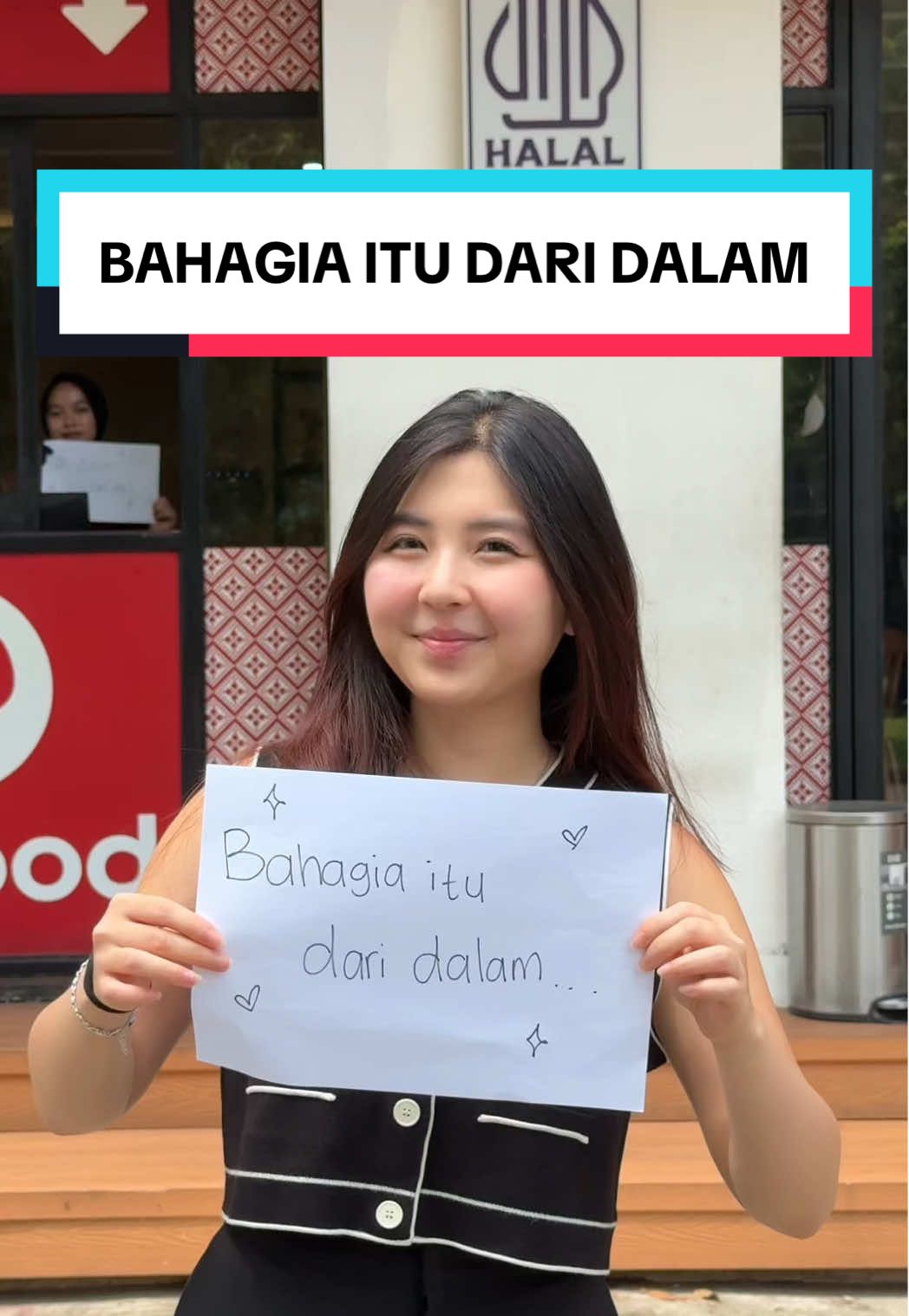 Gausah cari kebahagiaan jauh-jauh kalau udah pasti ada di resto Pempek Kenari! #pempekkenari #bahagia #fyp #makananpalembang