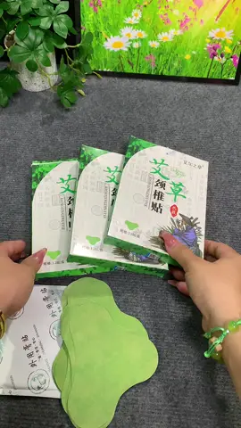 Nhà có ông bà lớn tuổi thì mua miếng dán ngải cứu này xài đi mấy bà #xuhuongtiktok #xuhuong #miengdanngaicuu  