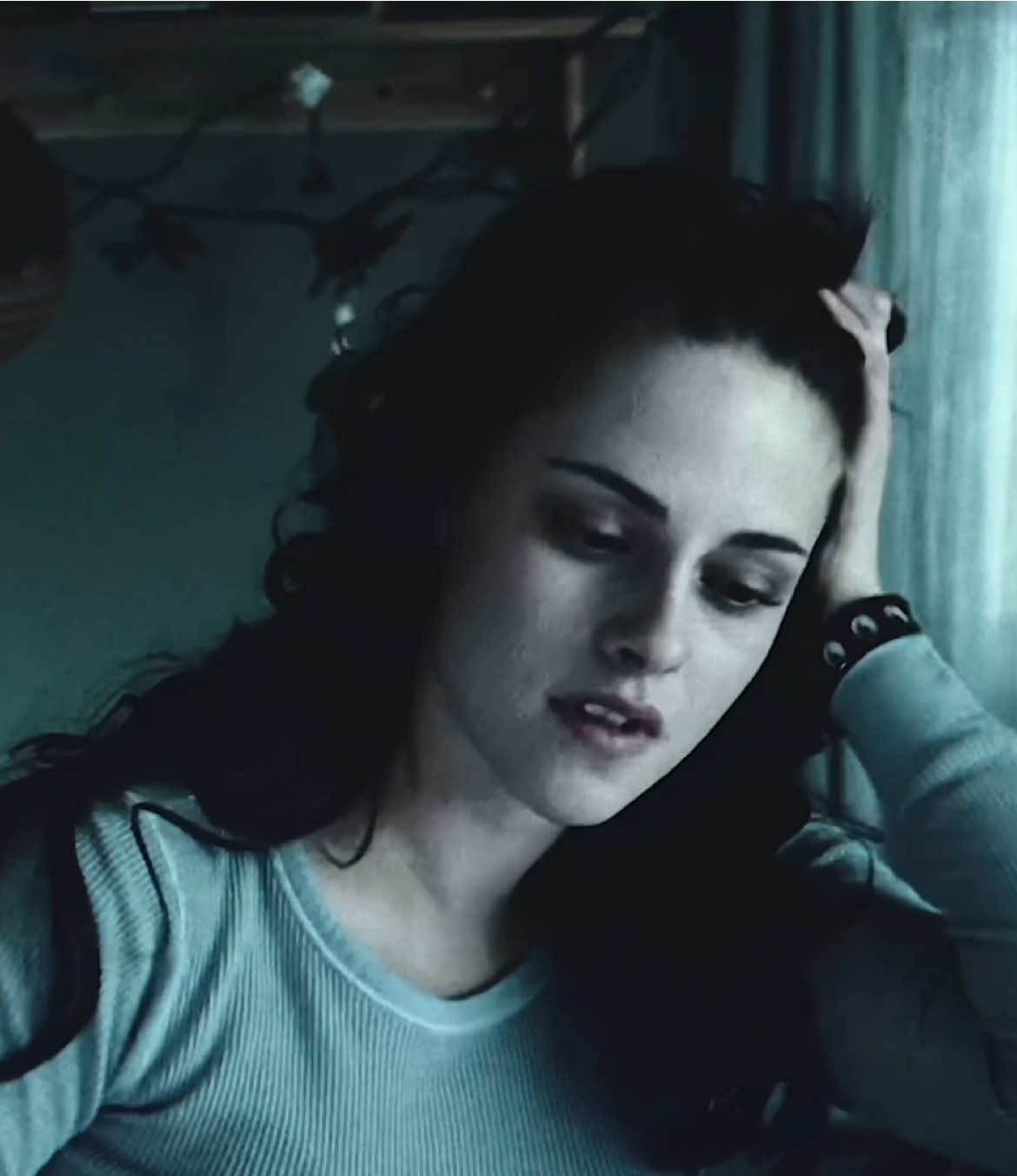 The perfect girl. || #twilight #bellaswan #kristenstewart #twilightedit #edit