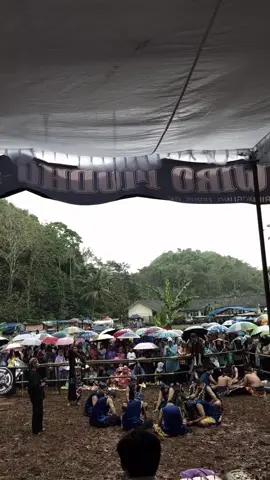 Bungah Tanpo Gawe Susah Munggah Tanpo Ngidek Sirah Duwur Tanpo Ngasorake Liane🍃 #masukberandafyp #kesenianjaranan #jathilanindonesia #jawapride🔥 #trendinggangonfire🔥🔥 