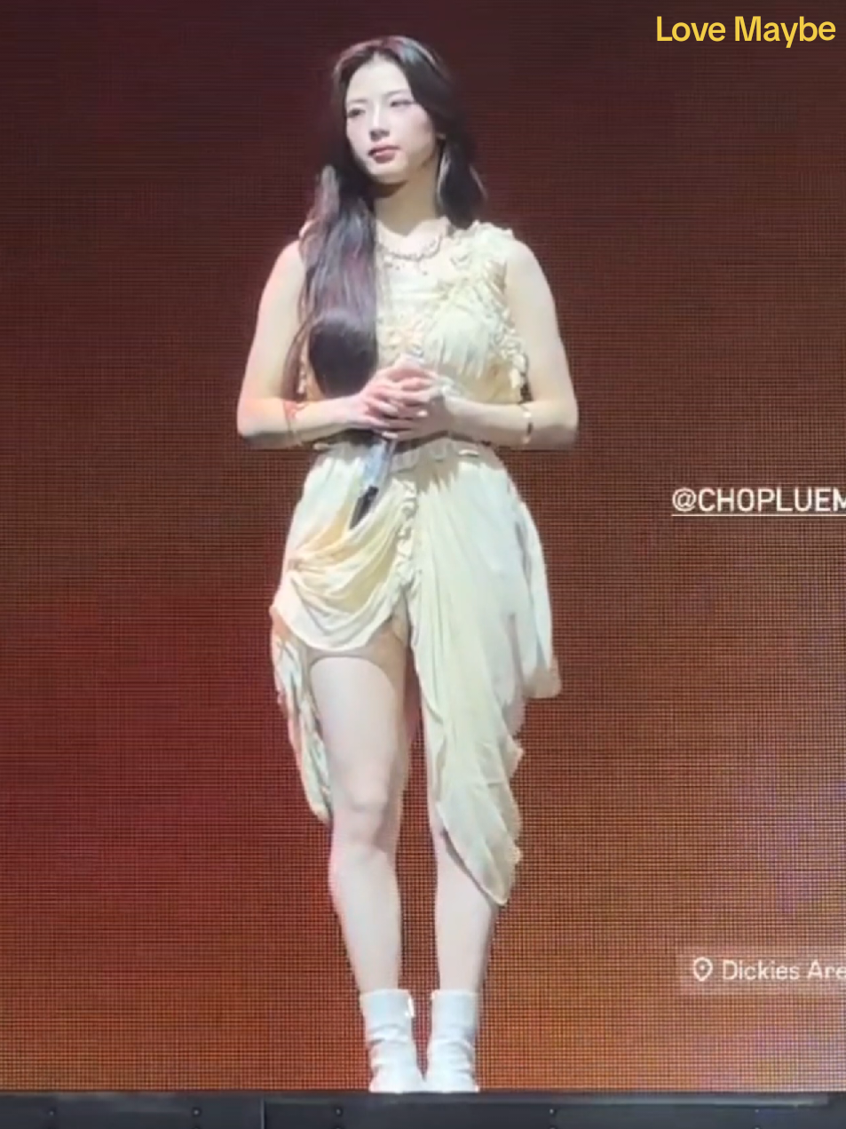 RUKA rap 'Love Maybe' at Fort Worth. omg so pretty🫠♥️ _ ©️ppatzy Babymonster fort worth concert Hello monsters fort worth #RUKA #BABYMONSTER #루카 #베이비몬스터 #KAWAIRUKA 베이비몬스터 루카