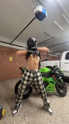 Who hits it better than me?