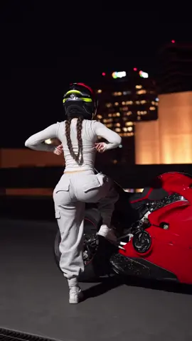 love this Ducati Panigale V4 #ducati #panigalev4 #bikergirls #bikergirl #fyp 