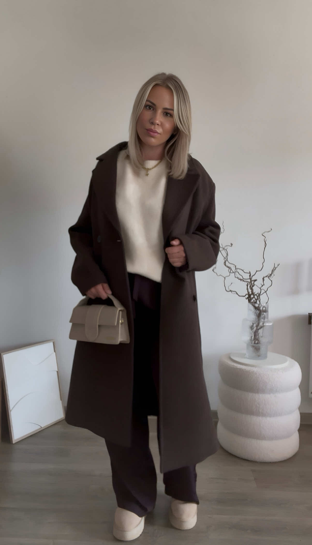 𝐇𝐞𝐫𝐛𝐬𝐭 𝐌𝐚𝐧𝐭𝐞𝐥 𝟐𝟎𝟐𝟓 🍂🤎  @BERSHKA  AUTUMNFASHION  HERBSTTRENDS BROWNFASHION  MANTEL MUSTHAVE  #herbstoutfit #herbstlook #fallstyle #falloutfit #fallaesthetic  