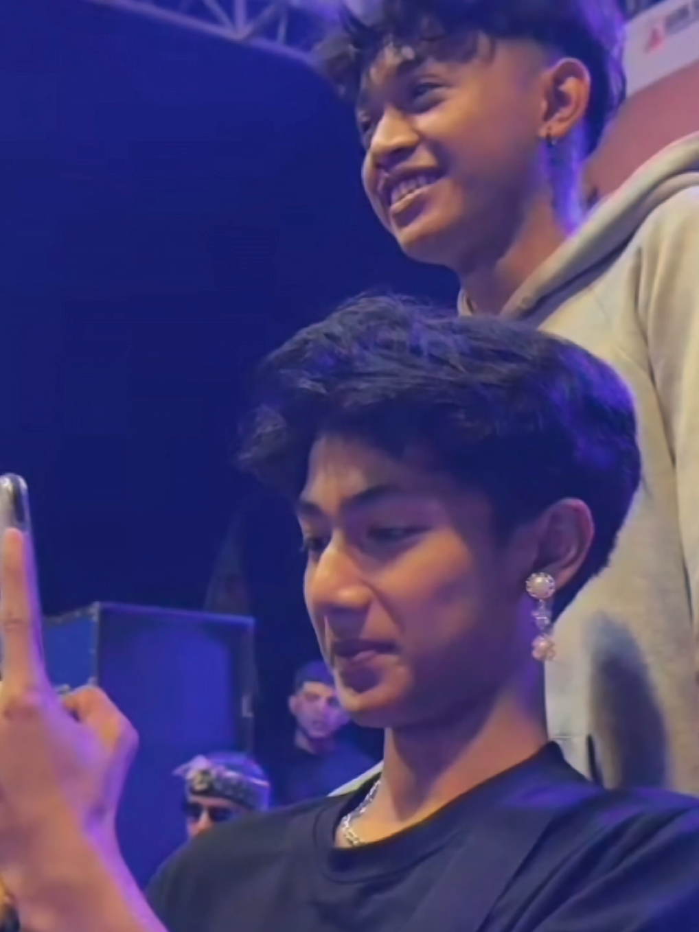 liat senyum mereka bikin hati adem🫠👀💕 #isal #riko #gwsmlovers👹 #4u #foryoupage 