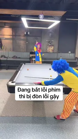 Đang cầm thước đo phim mà bị dính lỗi gậy ra dại luôn 😂#xuhuong #hathanhbillards #ngocxambilliards #billiards #foryou 