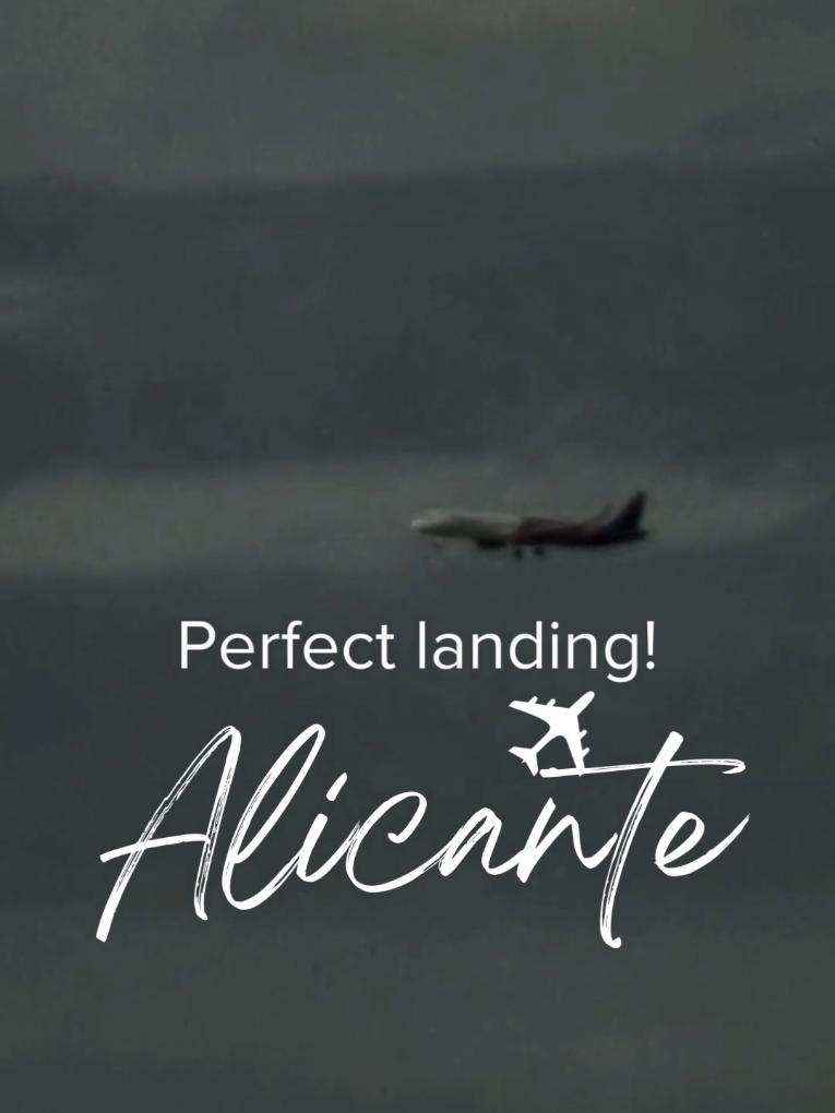 Smooth as butter 🧈✈️ Alicante welcomes us with sunshine and holiday vibes 🌴☀️ Who else loves that feeling when the wheels touch the runway? 😍 #travelvibes  #Alicante #AviationLovers #PlaneSpotting #SmoothLanding 
