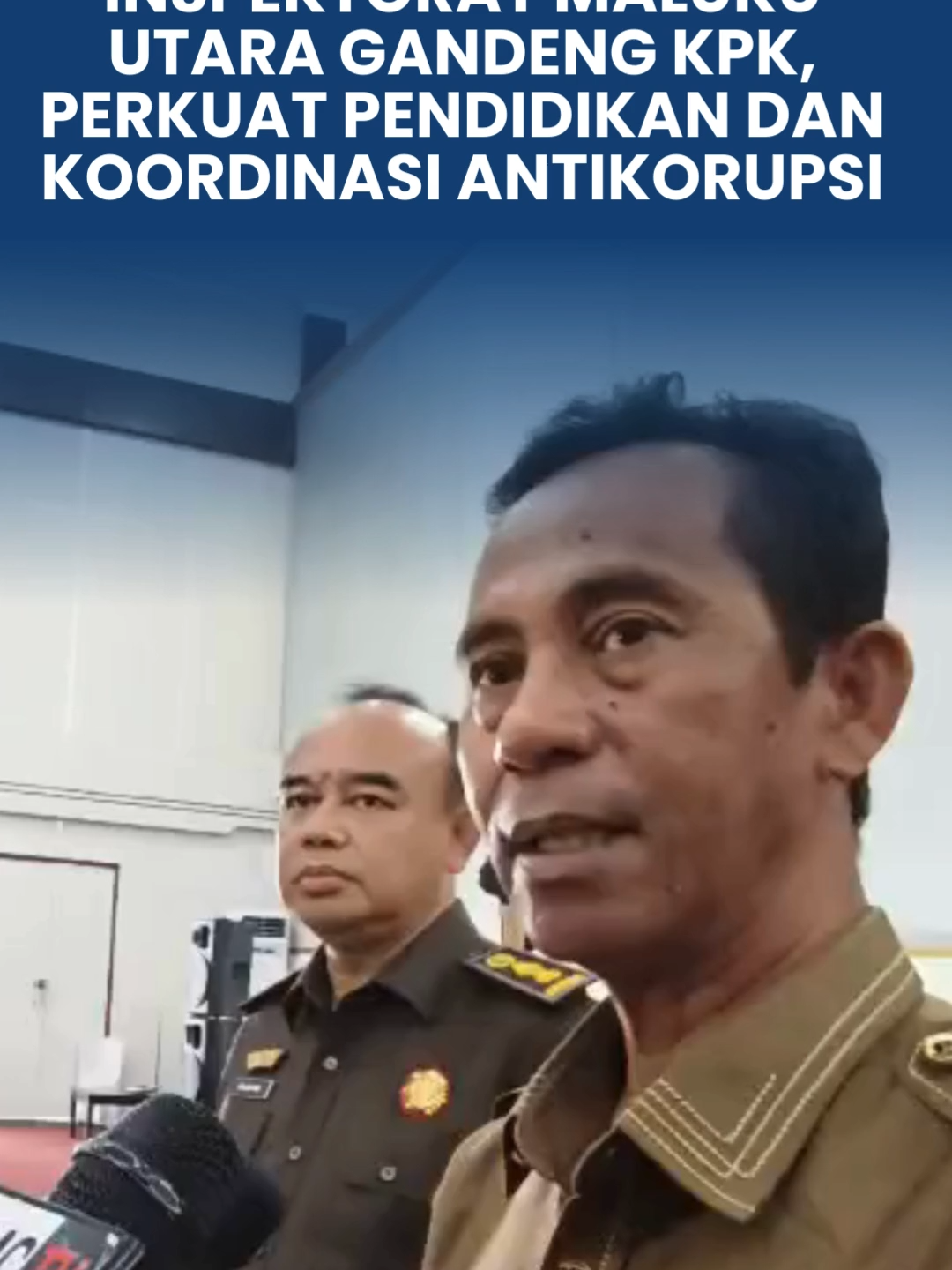 Kepala Inspektorat Maluku Utara Nirwan MT Ali menegaskan komitmen pemerintah daerah dalam memperkuat pendidikan dan pencegahan korupsi. Hal ini disampaikannya saat memaparkan agenda sosialisasi antikorupsi yang akan digelar pada akhir September hingga awal Oktober 2025. Menurut Nirwan, kegiatan tersebut akan menghadirkan langsung tim dari KPK Bidang Pendidikan Antikorupsi. #tribunnetwork #tribunternate #malukuutara #sofifi #pemprovmalut #kpk #antikorupsi