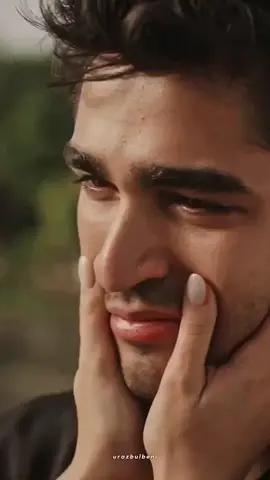 #Essa foi aprimeira vez que Ferit Korhan estava Amando Alguém de verdade,o jeito que ele olha pra sua esposa,cheio de Amor e Devoção#Seyrankorhan❤❤😍😍Feritkorhan #SE❤FER#