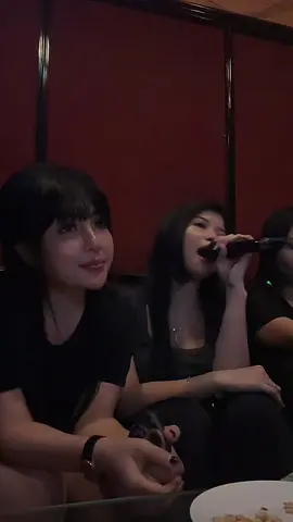 Masih berkelanjutan bahan status galaumu☺️🥀 #cintaterlarang #cintaterlarangilir7 #putrirovita #sadstory 