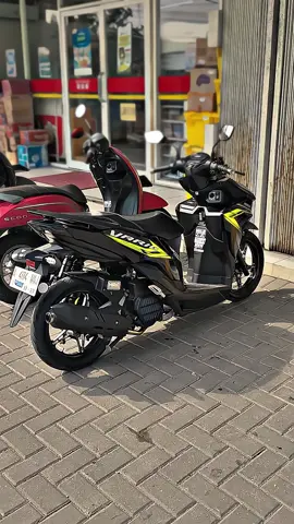 dari sudut mana aja vario tetep tampan😜 #vario125new #variogen2 #fyp #variomodifikasi #vavarioan 