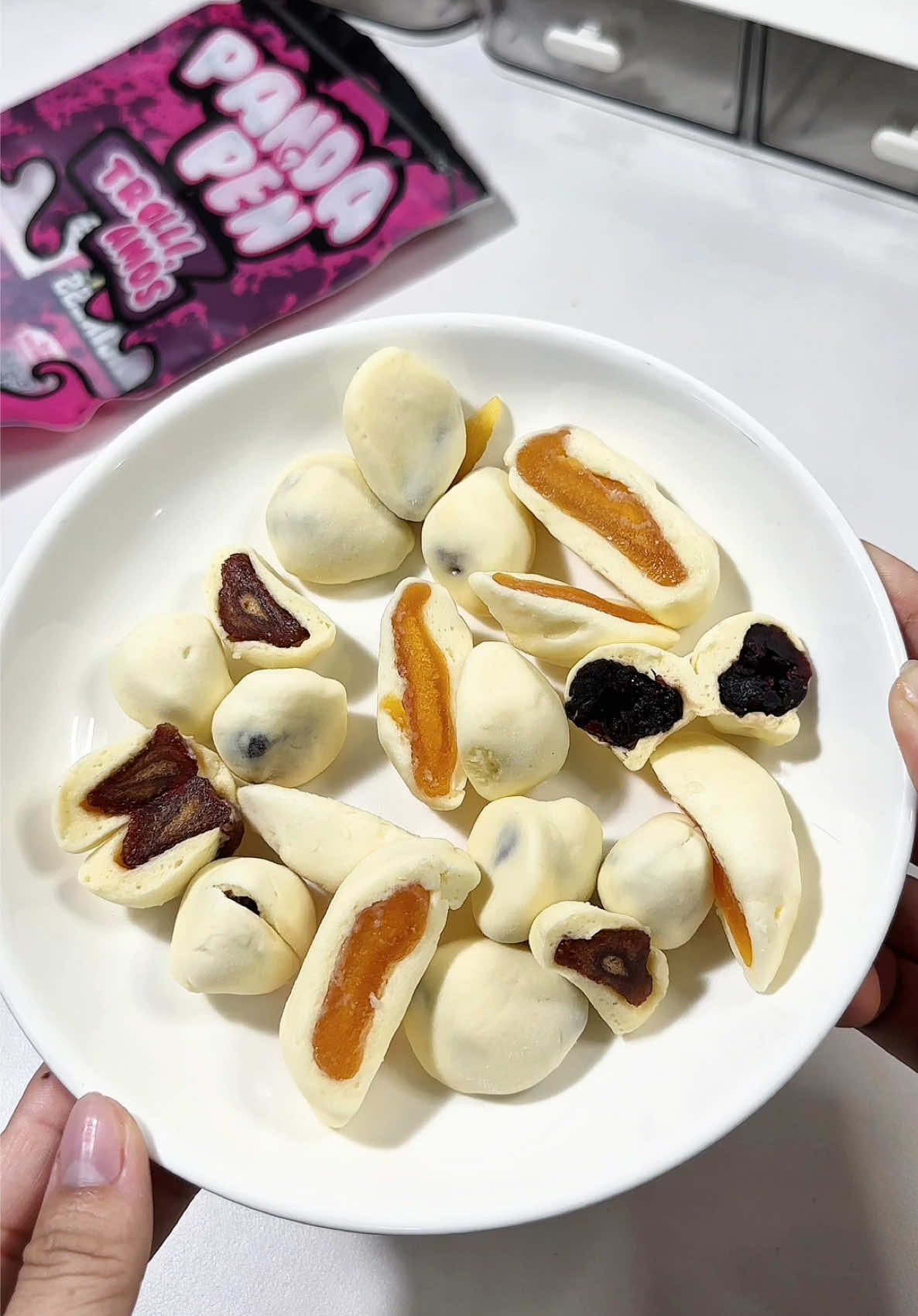 Lạ lạ mà ăn dính lắm các mom ơiii #keodeopandapen #traicaysaydeobocsua #hoaquabocsuadeo #keodeo #review 