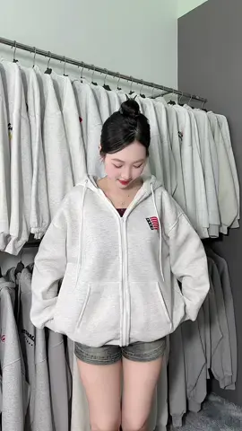 Ê from đẹp nha🥰 #aokhoac #hoodie #hoodiezip #aohoodie #fyp 