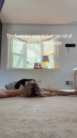 I had to move all my furniture for my rug cleaning service and the urge to throw everything out the window felt strong 😆 #Home #homelife #adulting #minimalist #fengshui 