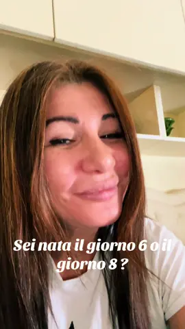 Giorno 6 e 8 Sei nata il giorno 6 o il giorno 8? Questo messaggio è per te. Il 6 porta il dolore dell’amore negato: hai dato tanto, ma spesso non ti sei sentita ricambiata. Dentro porti il peso della ferita affettiva, come se non bastasse mai ciò che sei. L’8 invece vive il dolore del controllo: hai lottato per avere stabilità, ma ogni volta che hai cercato di gestire tutto, la vita ti ha messo davanti prove dure. Il tuo dolore è quello di dover sempre dimostrare la tua forza. Lo so, questo dolore ti fa male, ma è proprio lì che inizia la tua rinascita.” Tu ti devi fidare di me ,della mia voce che ti sta toccando dentro perché non sono le tue orecchie ad ascoltare ma la tua anima... Scrivimi in privato ❤️.   #karma #numerologia #amorekarmico #tarocchi #anima 