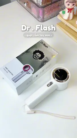 quạt cầm tay mini nhà Dr.flash , thổi mát và êm lắm nhen , 10 điểm 💯 #drflash #quatcamtay #quatcamtaytichdien #quatcamtaymini #thaothichriviu 