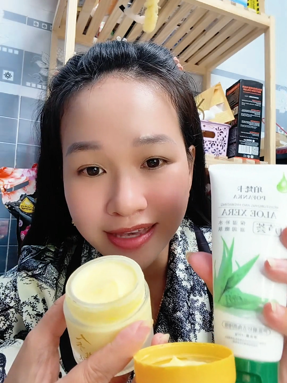 Trả lời @nguyentruc1324 mua 1 tặng 1 hôm nay nè  #kemnhansam #taydachet #viralvideo @Tiệm Mẹ Sữa 🤗 @Tiệm Mẹ Sữa 🤗 @Tiệm Mẹ Sữa 🤗 
